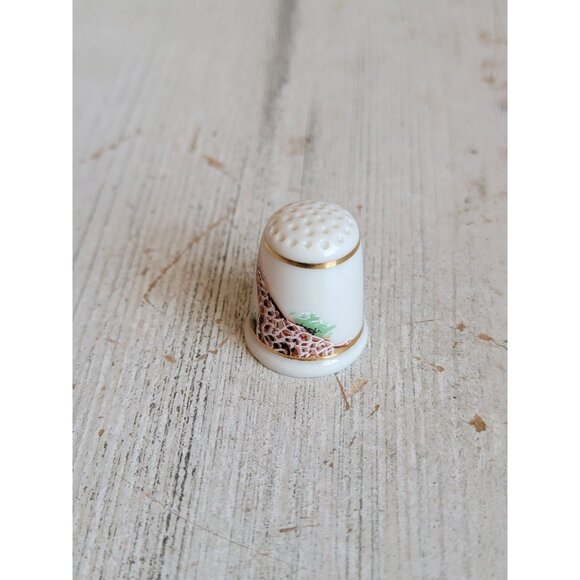 Vintage giraffe thimble miniature figure unique home decor - Picture 4 of 6